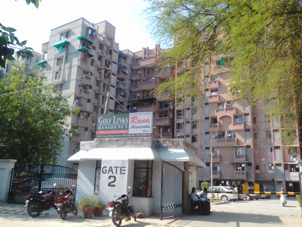 4 bhk dda flat for sale in Golf Link Residency Apartment sector 18 Dwarka delhi
